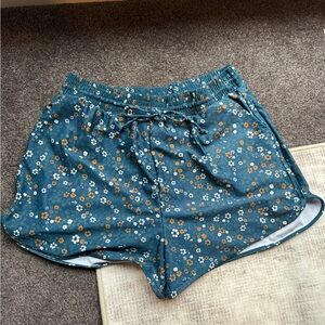 Floral Blue Women's Shorts